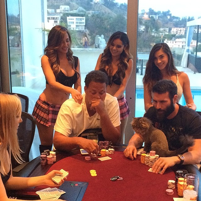 Dan Bilzerian poker playing skills